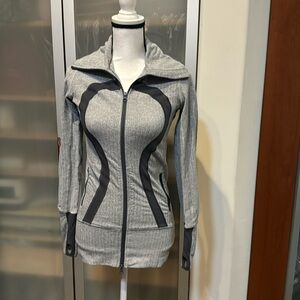 Lululemon jacket 4